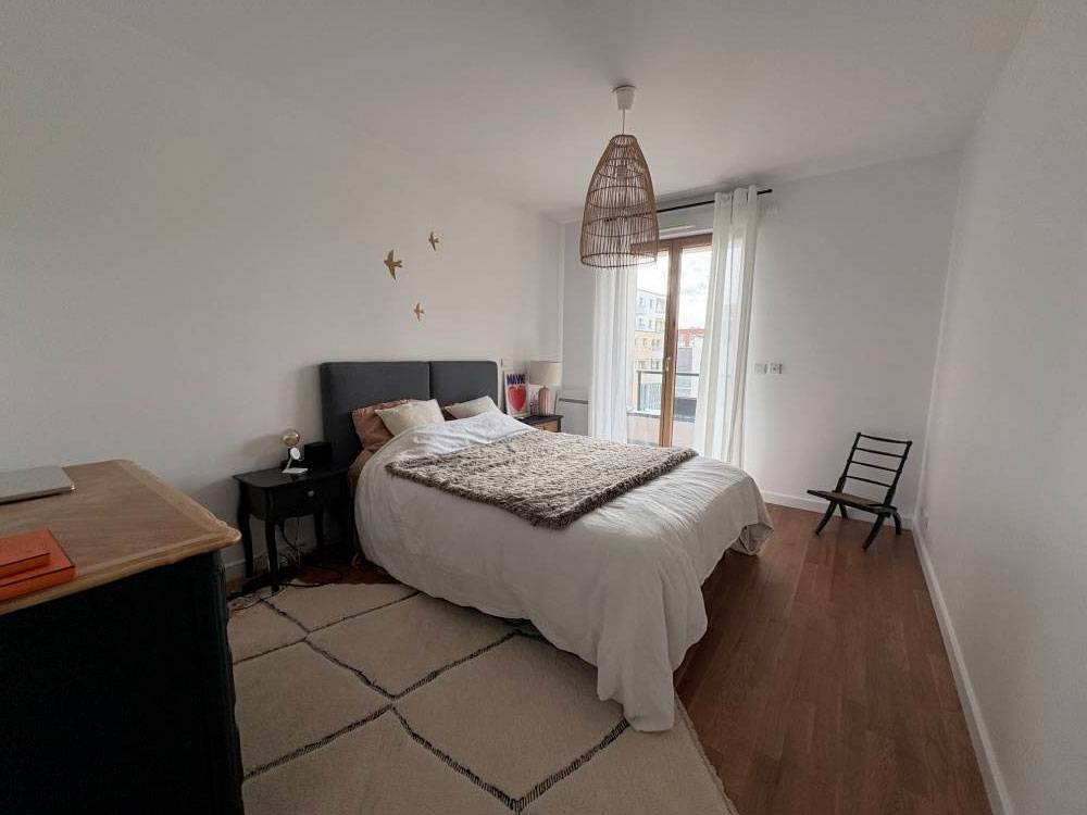 T3-meublé-66-m²-avec-parking,-ascenseur-et-cave-–-Lille-République-Beaux-Arts-–-1-450-€-CC-(7)